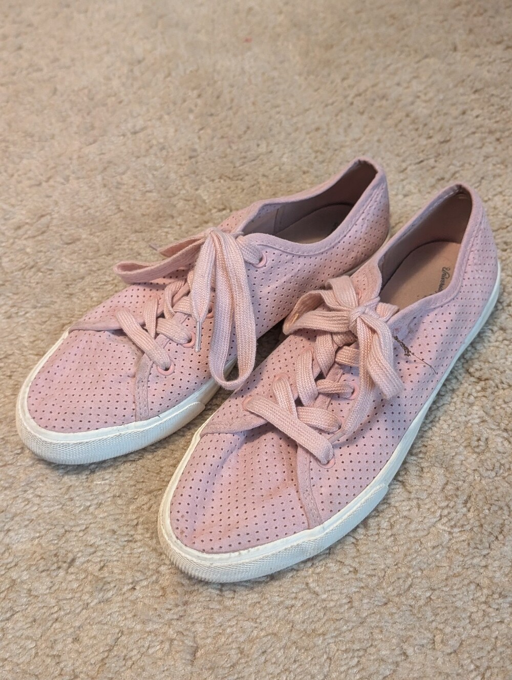 Universal Thread Blush Pink Casual Lace-Up Sneakers 10